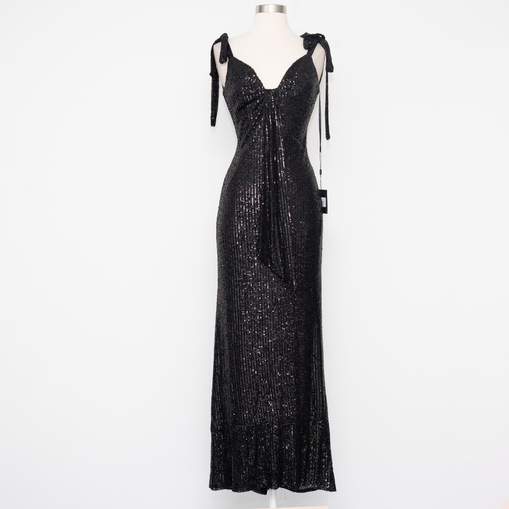 Mac Duggal - Black Sequined Low Back‎ Bow Shoulder Gown